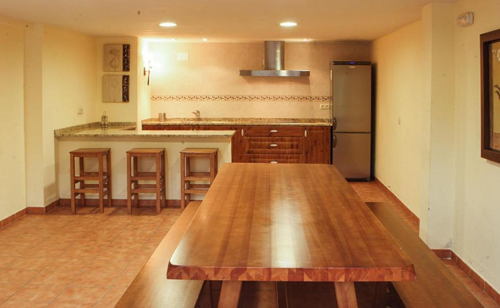 Hotel Ribera Del Corneja Navacepedilla de Corneja Екстериор снимка